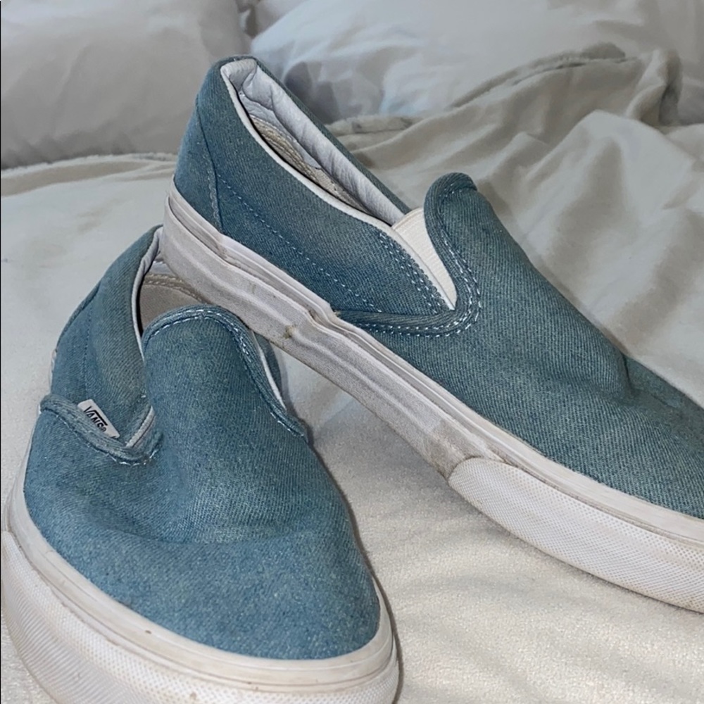 blue denim vans!